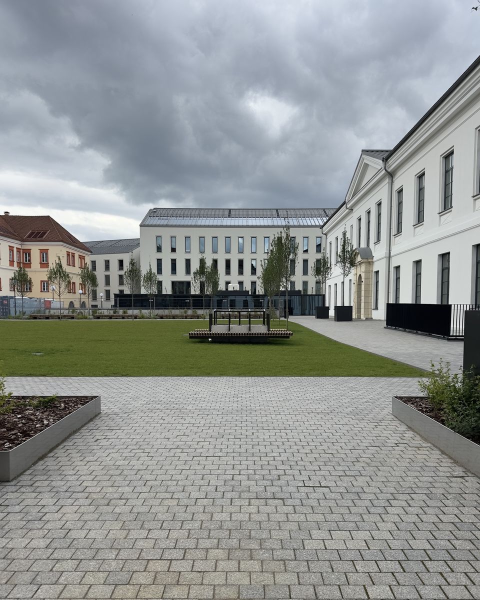 Trinkelių klojimo darbai